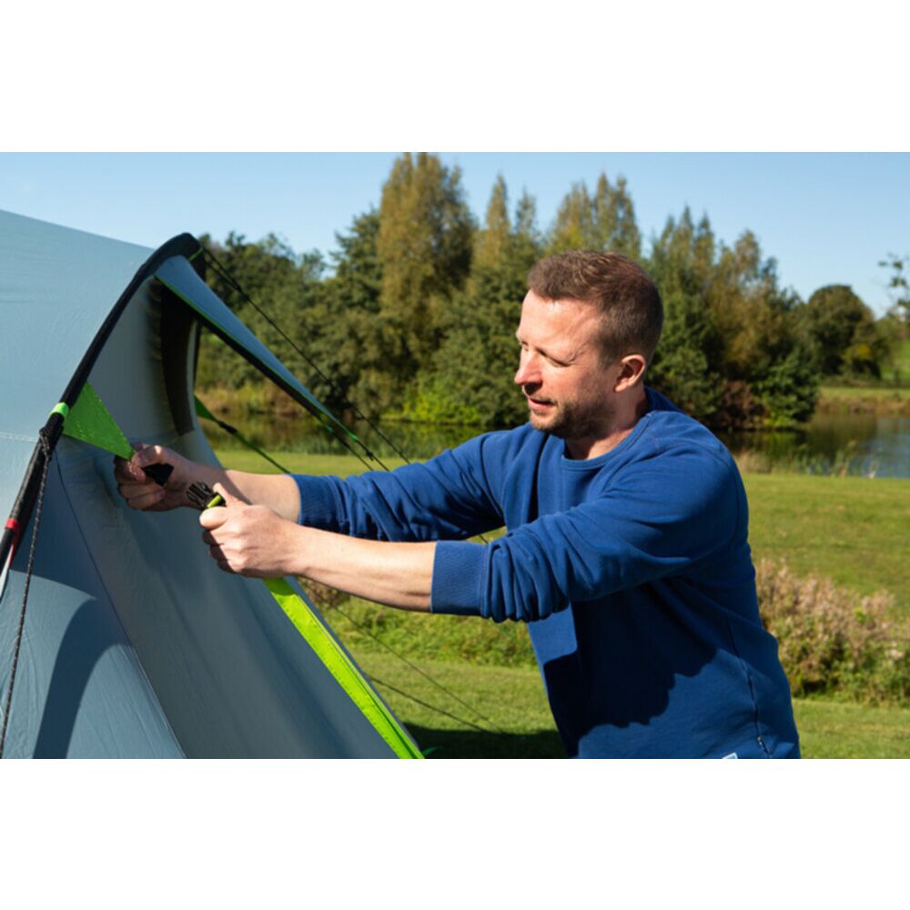  Coleman Meadowood 4L Blackout Tent