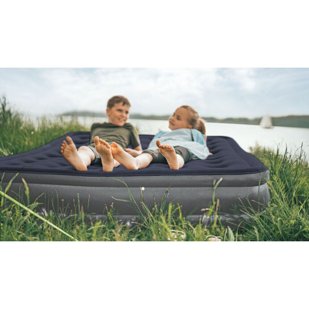  Outwell Superior Double W/built Pump