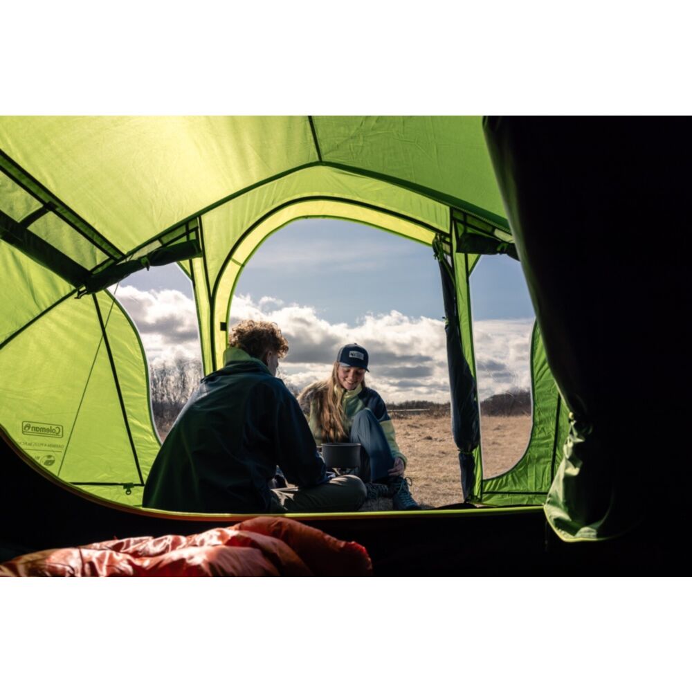 Coleman Darwin 3+ Blackout Tent
