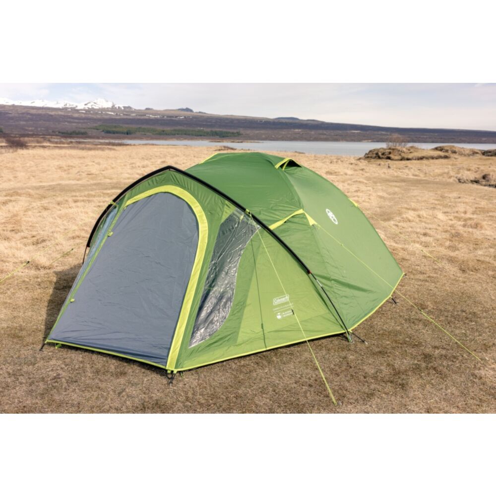  Coleman Darwin 4+ Blackout Tent